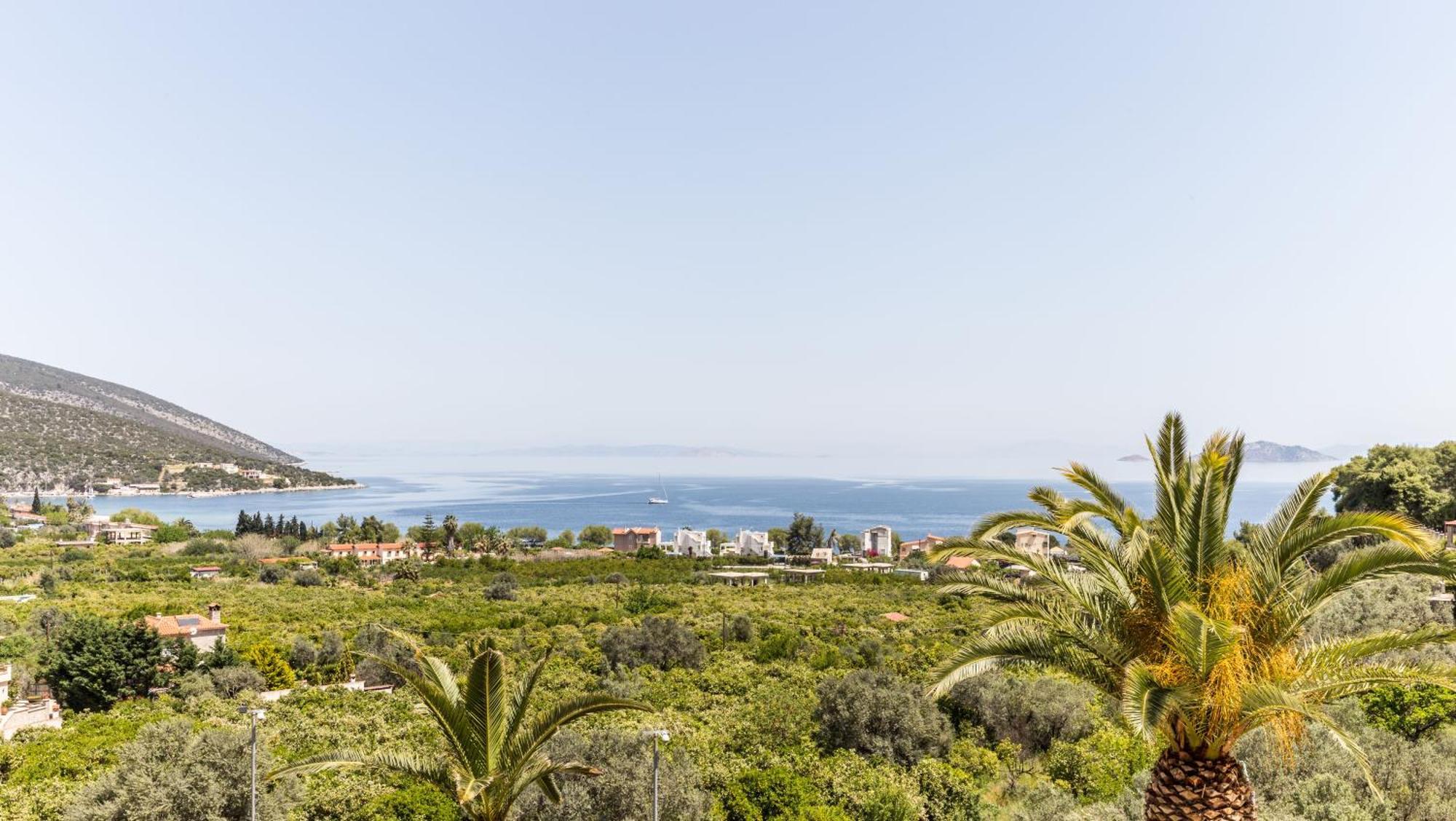 Elia Junior Suite In Epidavros With Shared Pool Nea Epidhavros Bagian luar foto